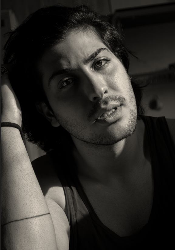 male model face features